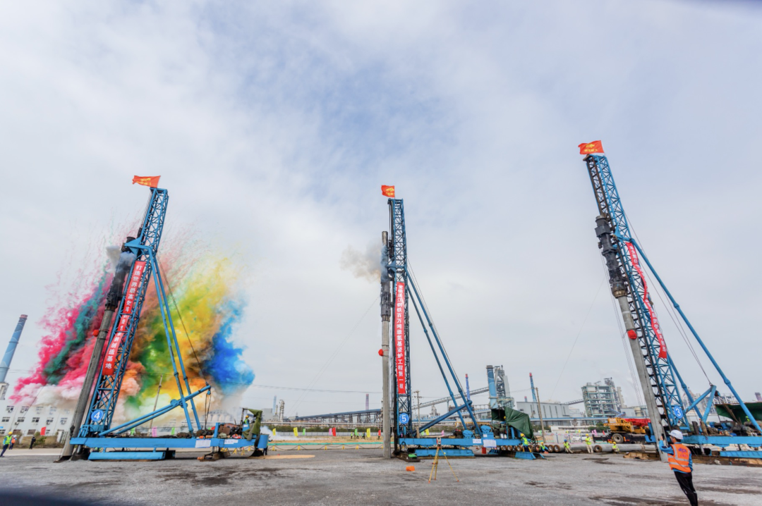 钢铁减“碳”“氢”装上阵